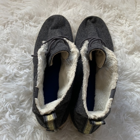 Keds Grey & White Slip-On Soft Sneakers - Picture 6 of 10